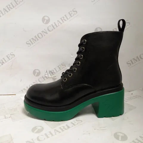 KOI VEGAN GREEN SOLE PLATFORM BOOTS UK SIZE 4