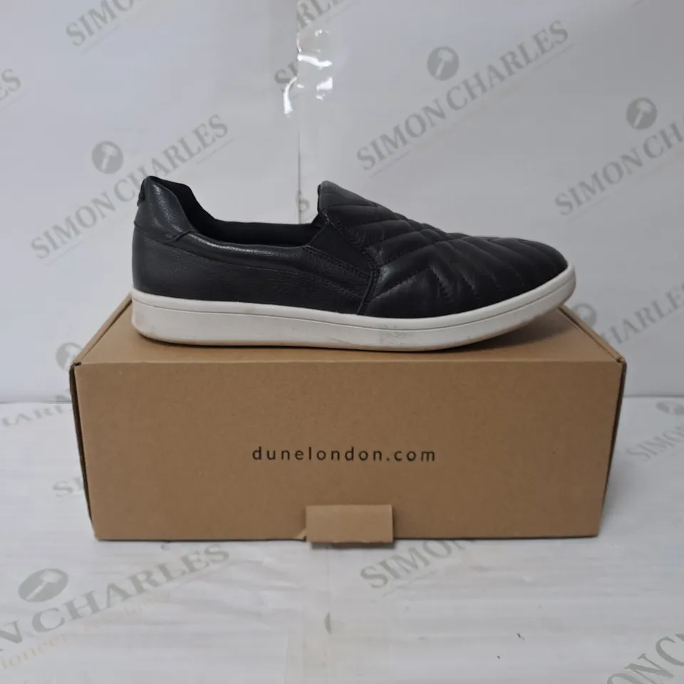 BOXED PAIR OF DUNE SLIP ON SHOES IN BLACK SIZE 6