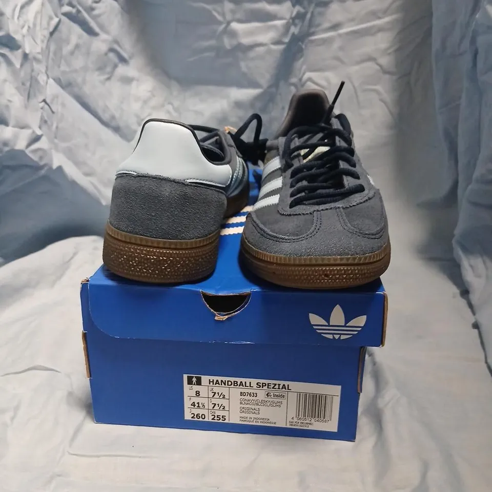 ADIDAS HANDBALL SPEZIAL SNEAKERS – GREY SUEDE WITH WHITE STRIPES SIZE 7.5