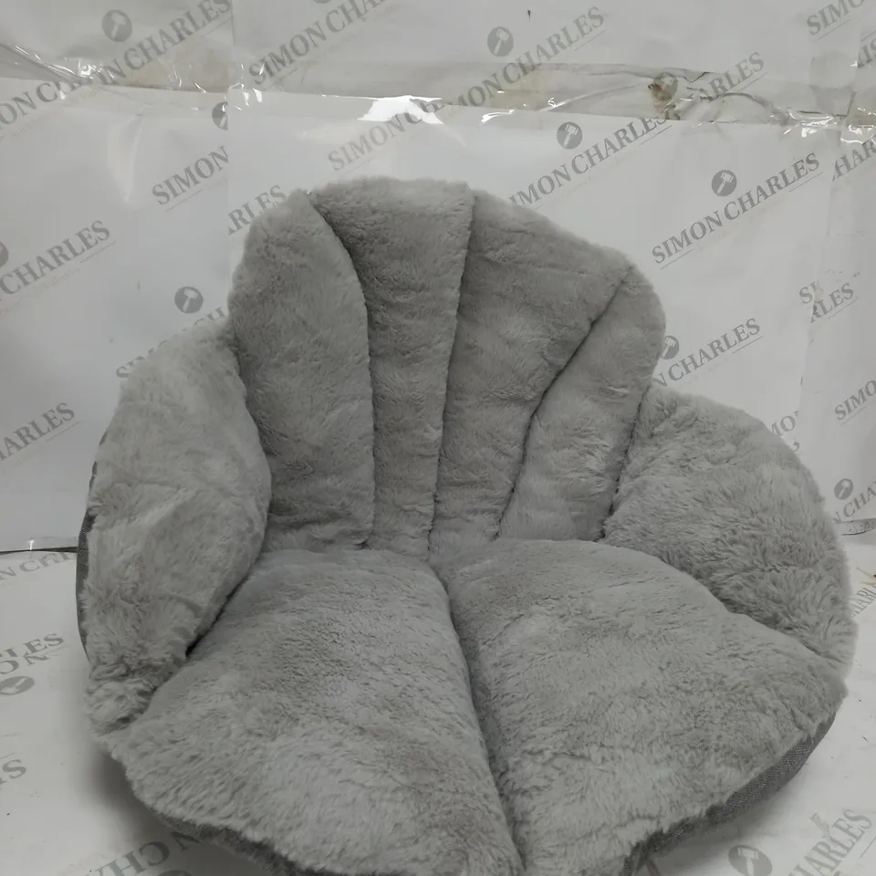 OUTLET COZEE HOME FAUX FUR PLUSH SUPPORT CUSHION