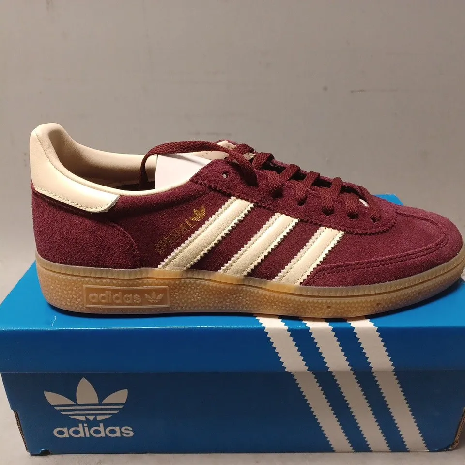 BOXED PAIR OF ADIDAS HANDBALL SPEZIAL - WOMENS - UK SIZE 6