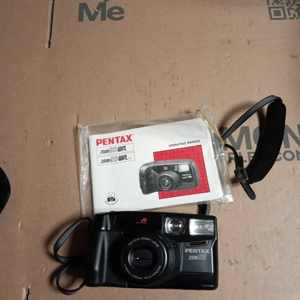 PENTAX ZOOM 90WR 35MM FILM CAMERA WITH MANUAL