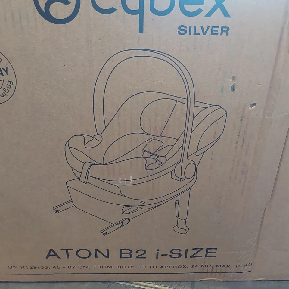 BOXED CYBEX SILVER ATON B2 I-SIZE CAR SEAT AND BASE 