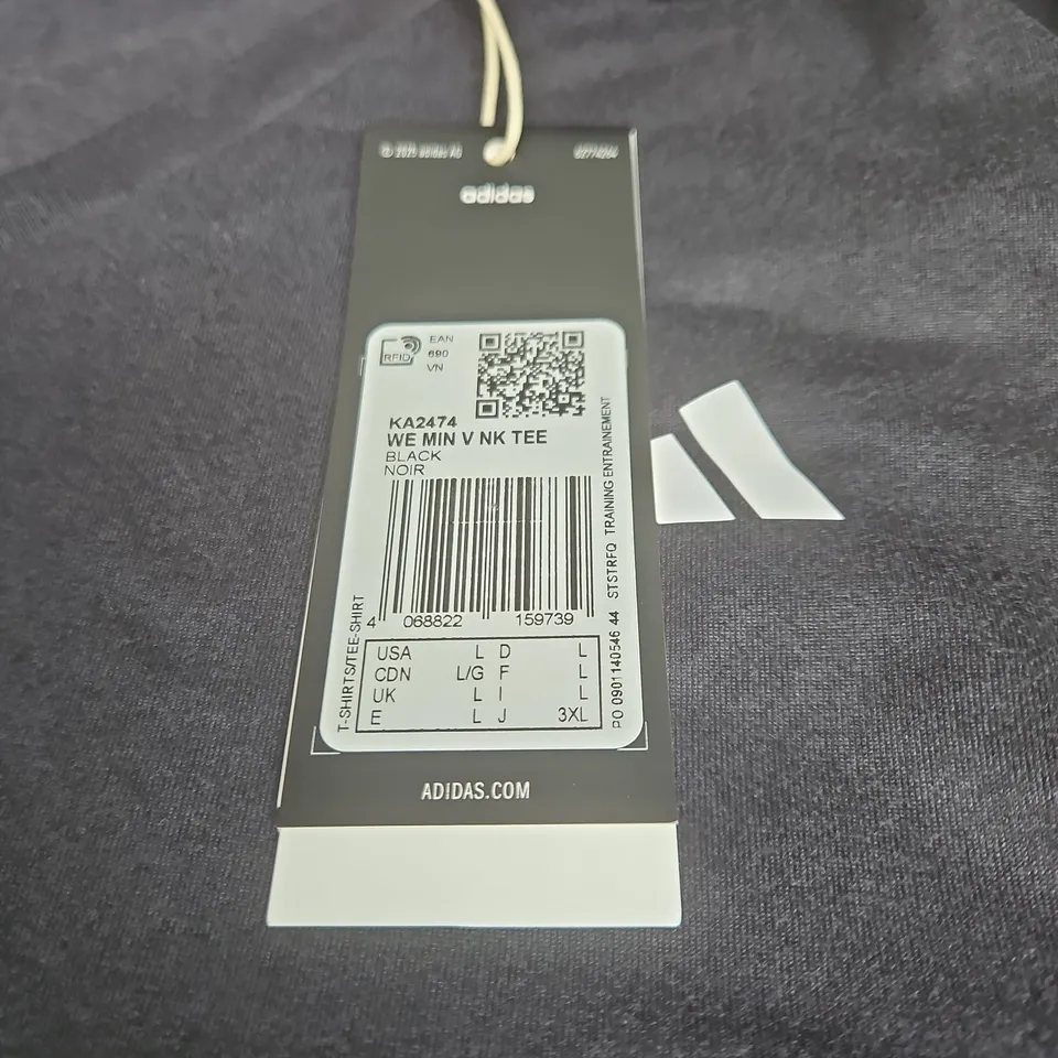 ADIDAS KA2474 BLACK V-NECK T-SHIRT – UK L (USA L)
