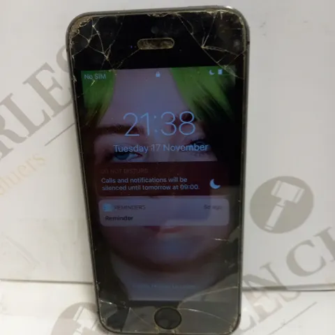 APPLE IPHONE 5S (A1530)