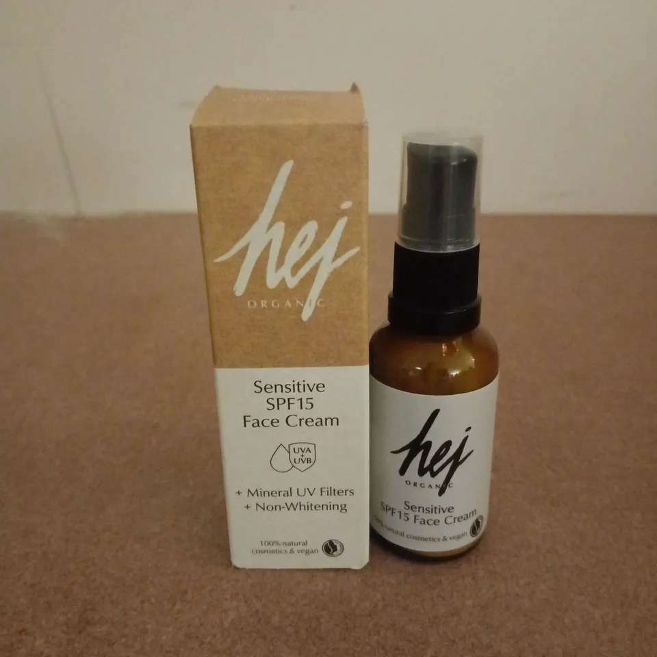 BOXED HEJ ORGANICS SENSITIVE SPF15 FACE CREAM (30ML)