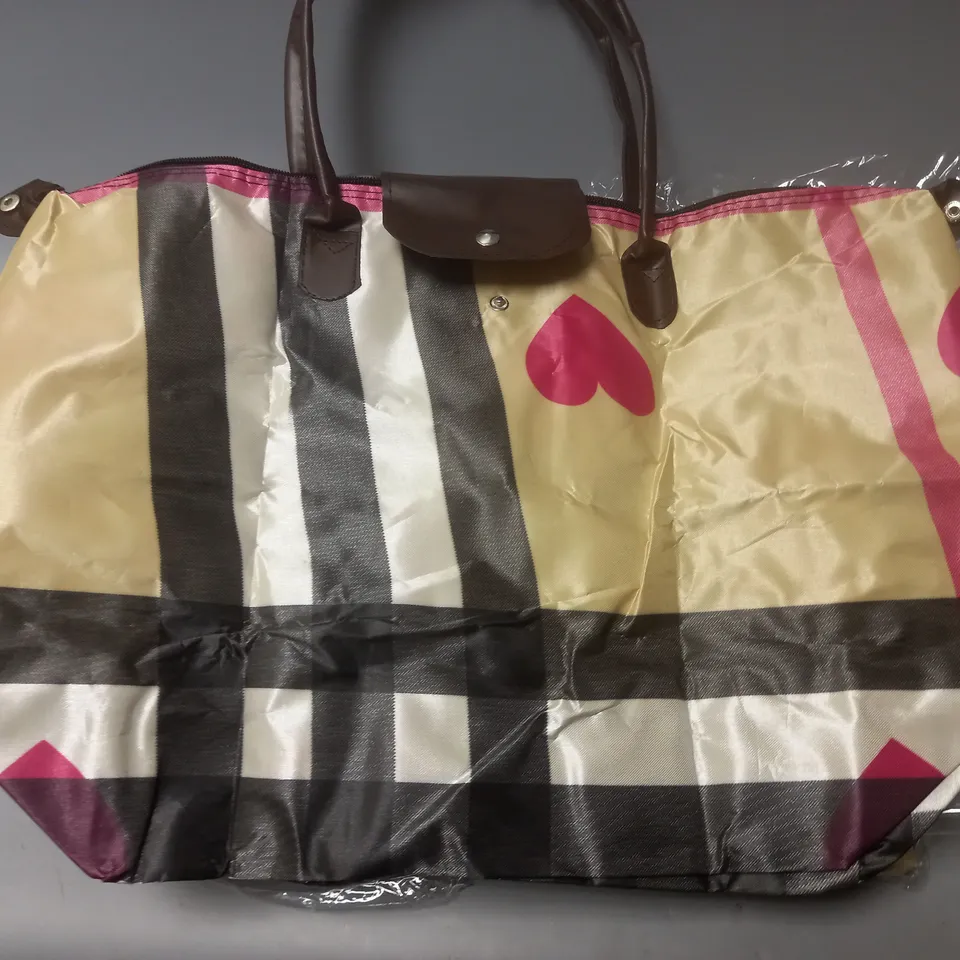 LOT OF 8 BETTY BAGS