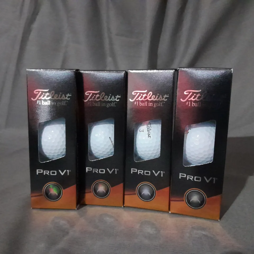 BOXED PACK OF 12 TITLEIST PRO V1 GOLF BALLS 