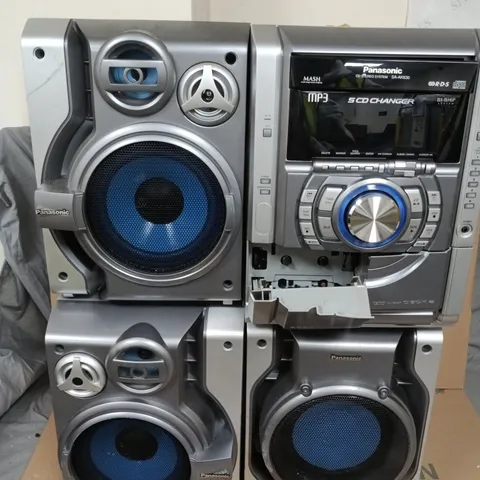 PANASONIC HI-FI SYSTEM WITH SPEAKERS