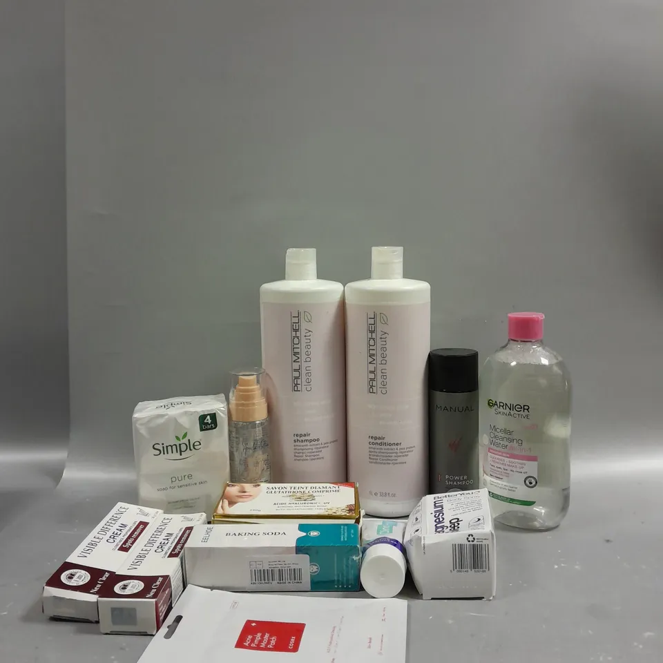 BOX OF APPROXIMATELY 12 COSMETIC ITEMS TO INCLUDE REPAIR SHAMPOO, 4 SOAP BARS, GARNIER CLEANSING WATER, ETC