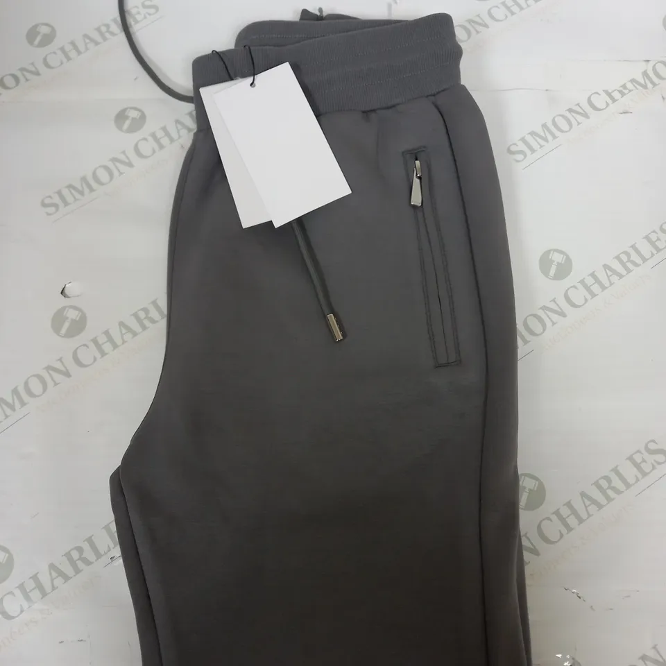 RAITH LUXE NEOPRENE TRACKPANTS SIZE M