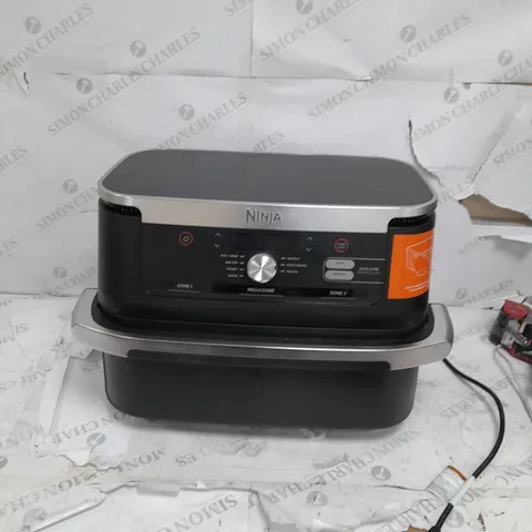 BOXED NINJA 10.4L FOODI FLEXDRAWER DUAL AIR FRYER IN BLACK AF500UK