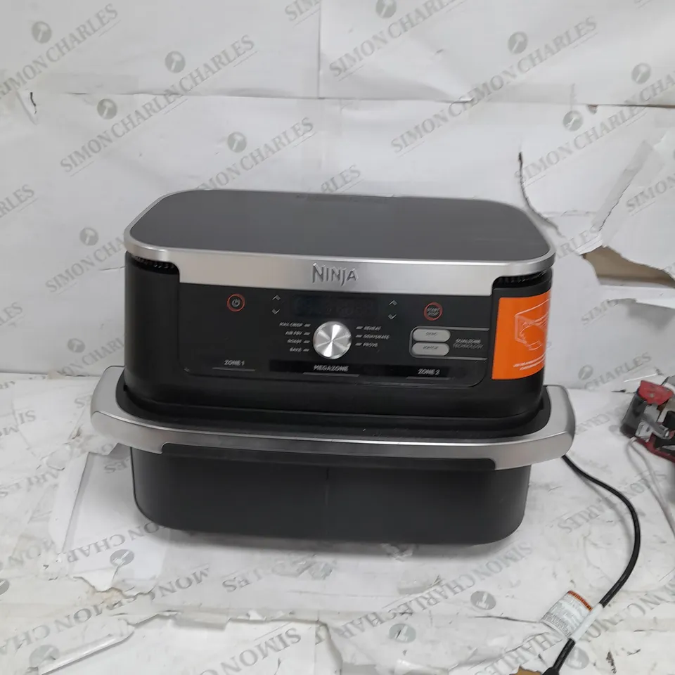 BOXED NINJA 10.4L FOODI FLEXDRAWER DUAL AIR FRYER IN BLACK AF500UK