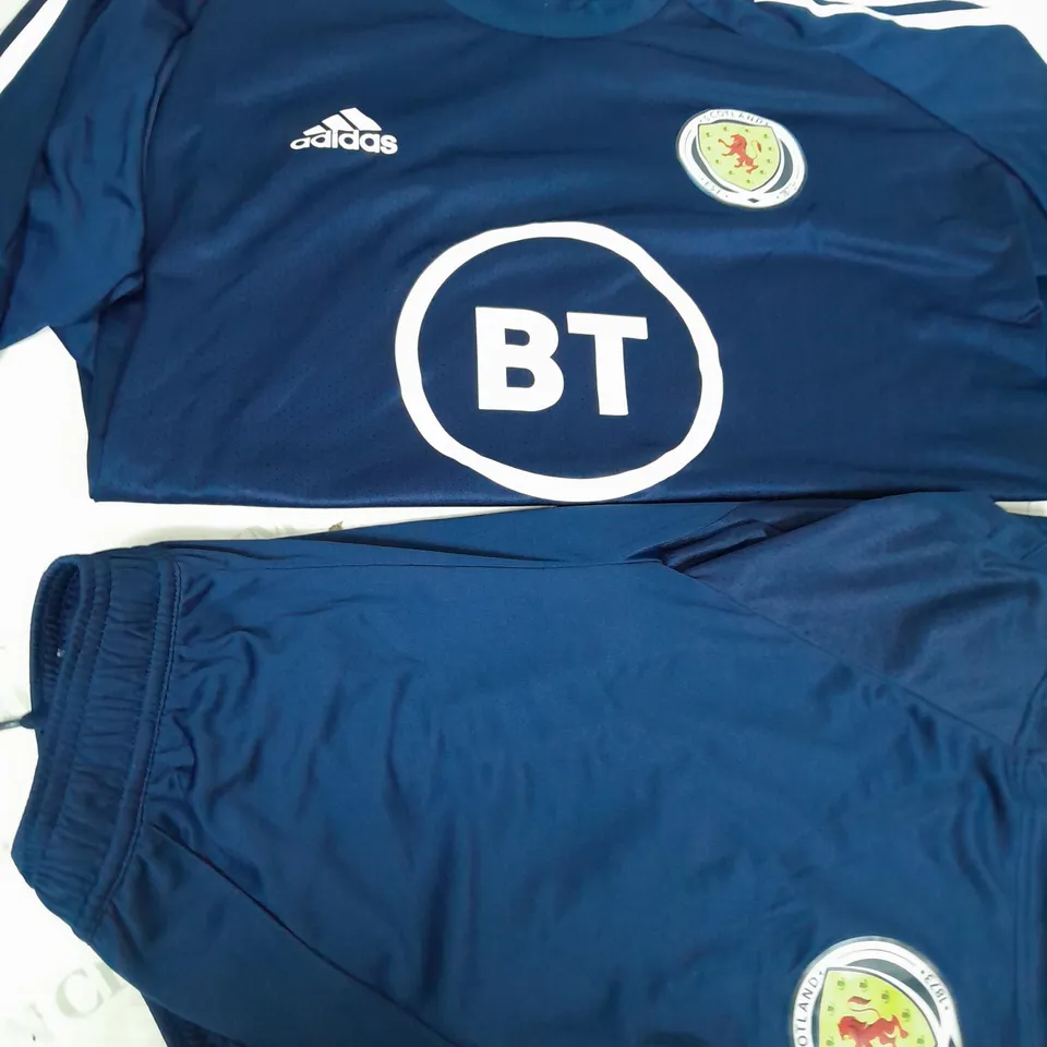 SCOTLAND ADIDAS NAVY BLUE SHORTS AND T-SHIRT SET L/M