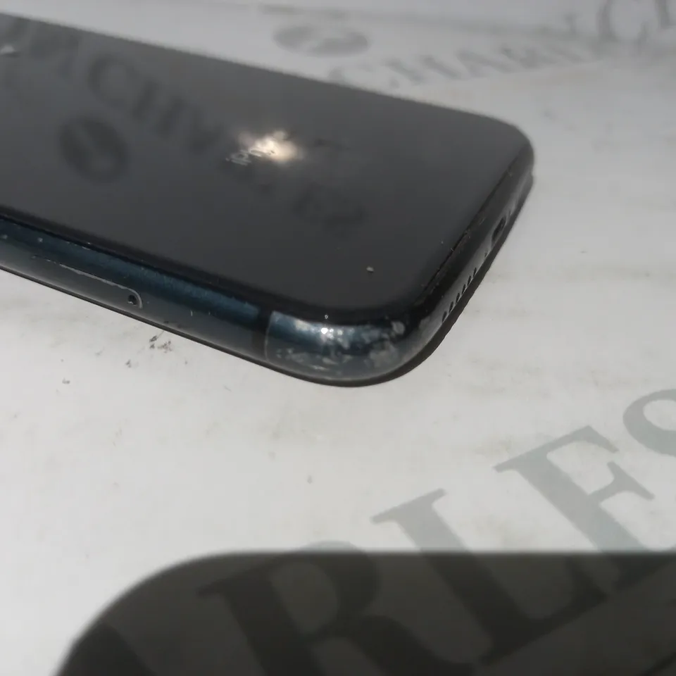 BOXED IPHONE XR - BLACK 