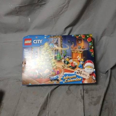 LEGO CITY ADVENT CALENDAR – 24 GIFTS (BOXED)