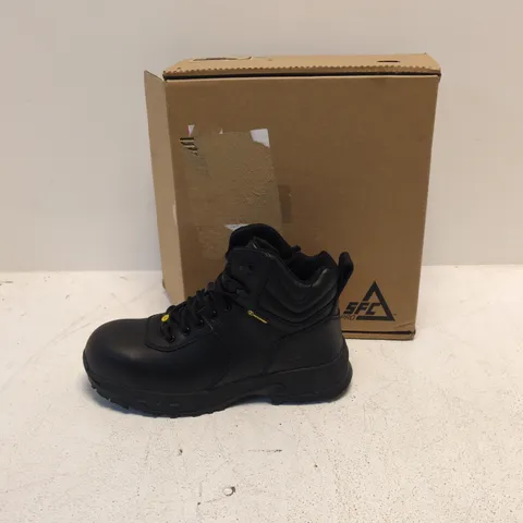 SFC PRO SAFETY BOOTS – BLACK LEATHER WORK BOOTS