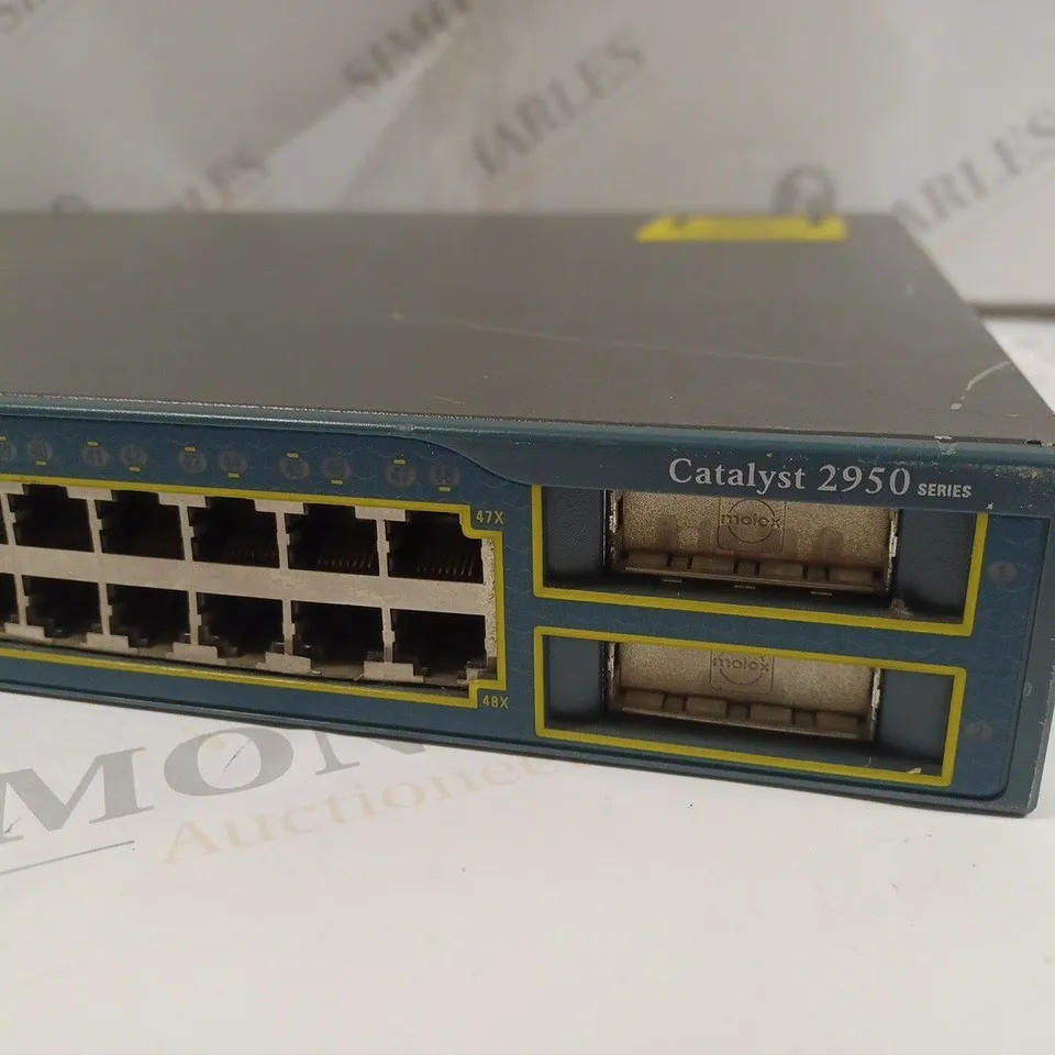 UNBOXED CISCO SYSTEMS CATALYST 2950 SERIES ETHERNET SWITCH