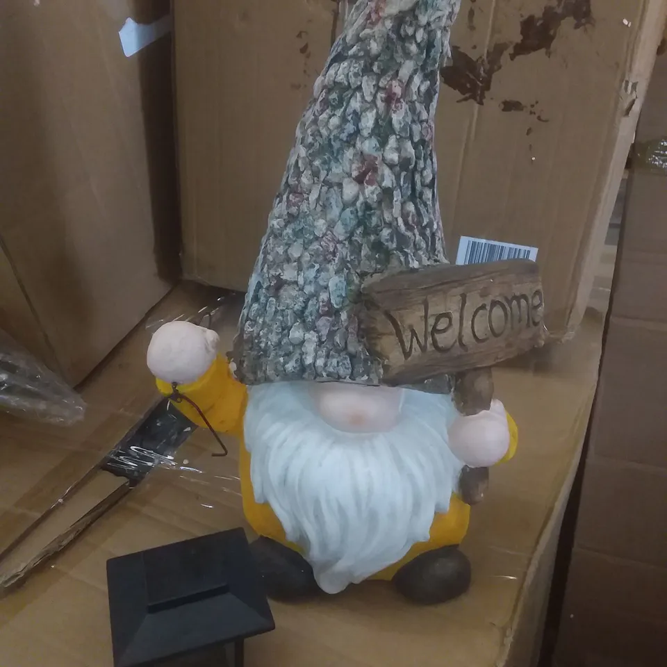 BOXED WELCOME CERAMIC GNOME