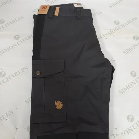 FJALL RAVEN CARGO TROUSERS SIZE W34