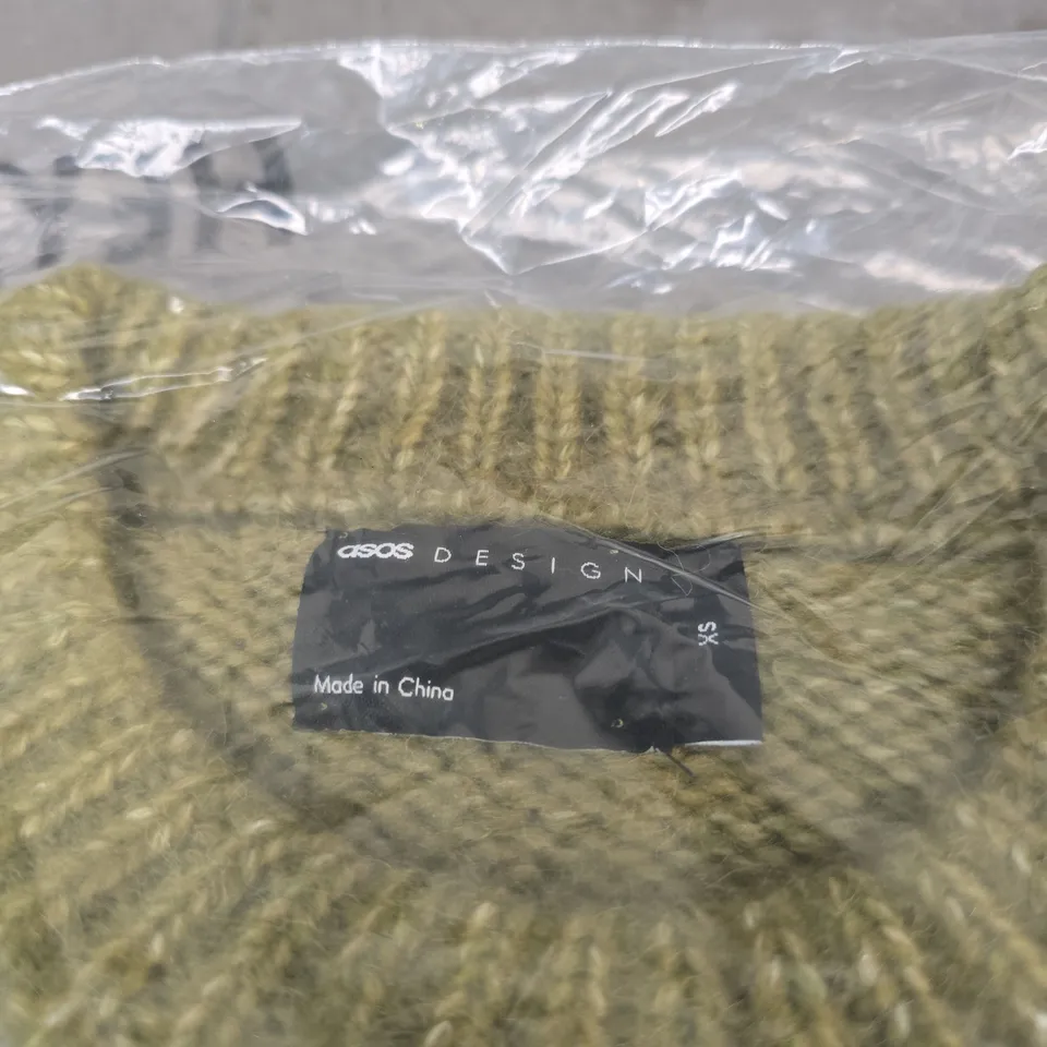 ASOS DESIGN OVERSIZED CREW NECK JUMPER, OLIVE, UK XS