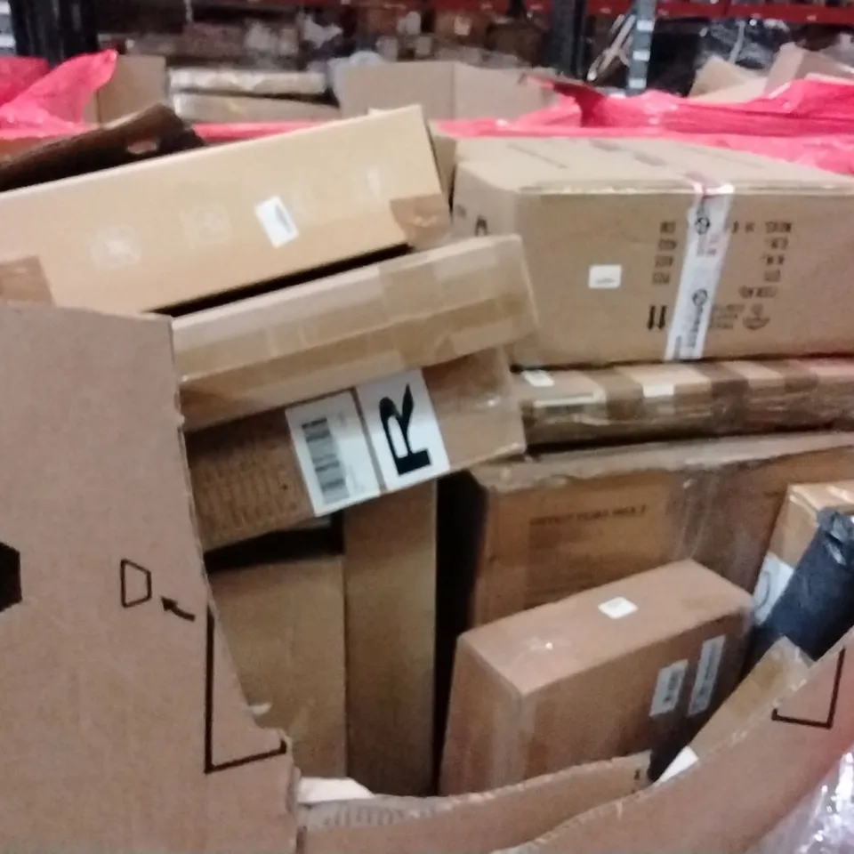PALLET OF ASSORTED HOUSEHOLD GOODS AND PRODUCTS TO INCLUDE;CEILING FAN,DOG LADDER,CAT LITTER BOX