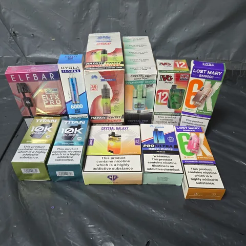 APPROXIMATELY 25 ASSORTED E-CIGARETTE & VAPING ITEMS IN VARIOUS BRANDS TO INCLUDE LOST MARY BM6000, CRYSTAL PRO SWITCH 30K, HAYATI PRO ULTRA, ETC - COLLECTION ONLY
