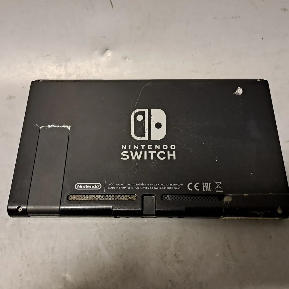 NINTENDO SWITCH GAMING CONSOLE HAC-001