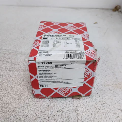 BOXED FEBI 16959 BRAKE PADS SET 