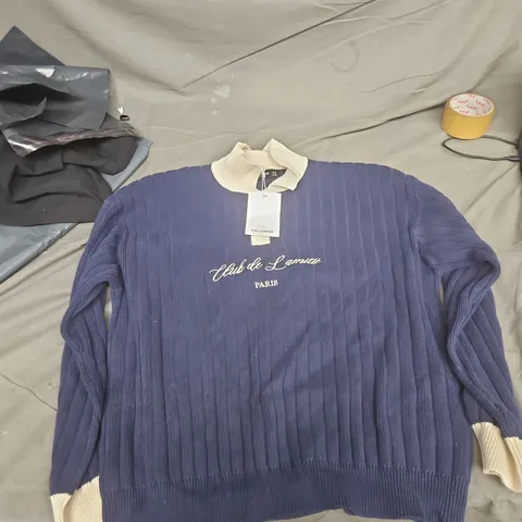 PULL&BEAR NAVY KNIT JUMPER WITH CREAM COLLAR – CLUB DE LAMOUR PARIS (UK M)
