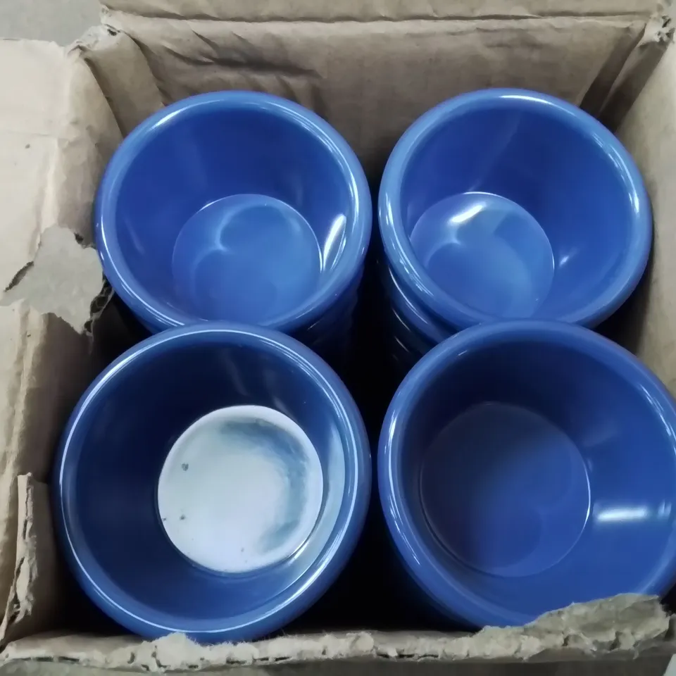 BOX CONTAINING APPROXIMATELY 48 BLUE RAMEKINS 
