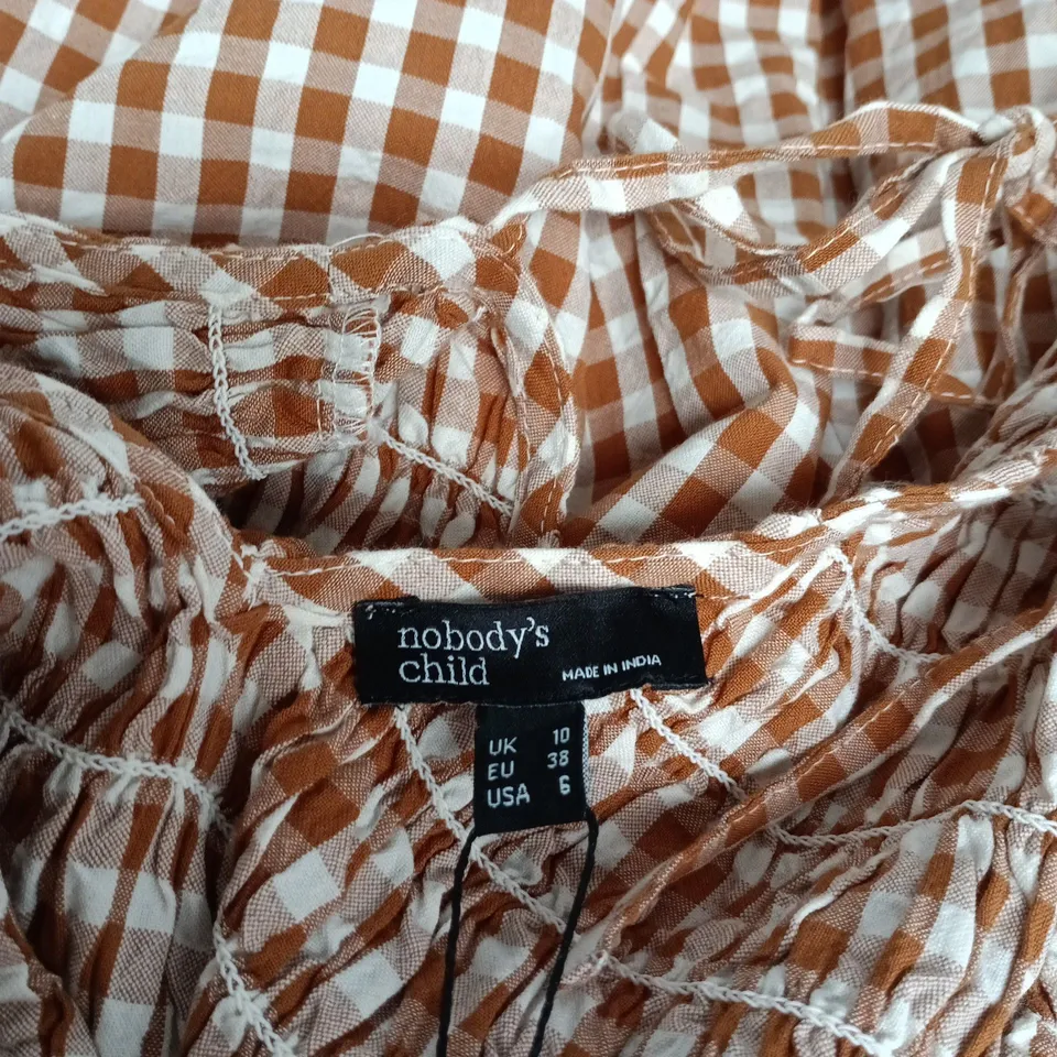 UK 10 NOBODY'S CHILD SLEEVELESS AUDREY MIDAXI DRESS – ORANGE GINGHAM