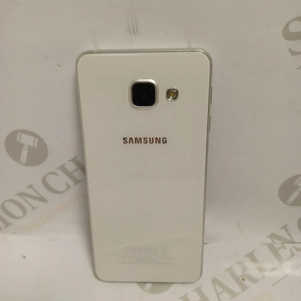 SAMSUNG GALAXY A3