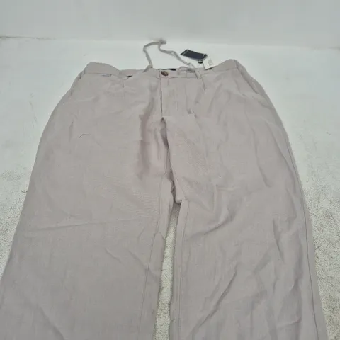 MR MARVIS BEIGE TROUSERS – UK 34 (W34 L32) 