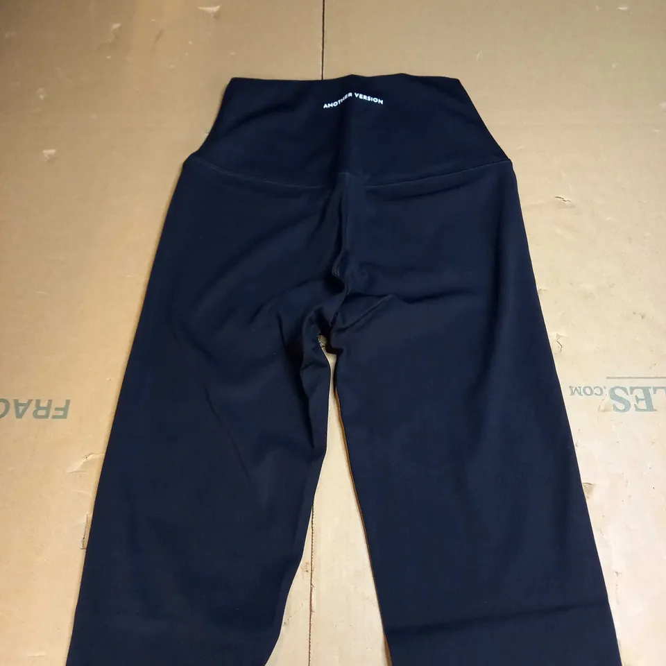 ANOTHER VERSION #SHEWEARINGAV GYM PANTS - UK SMALL