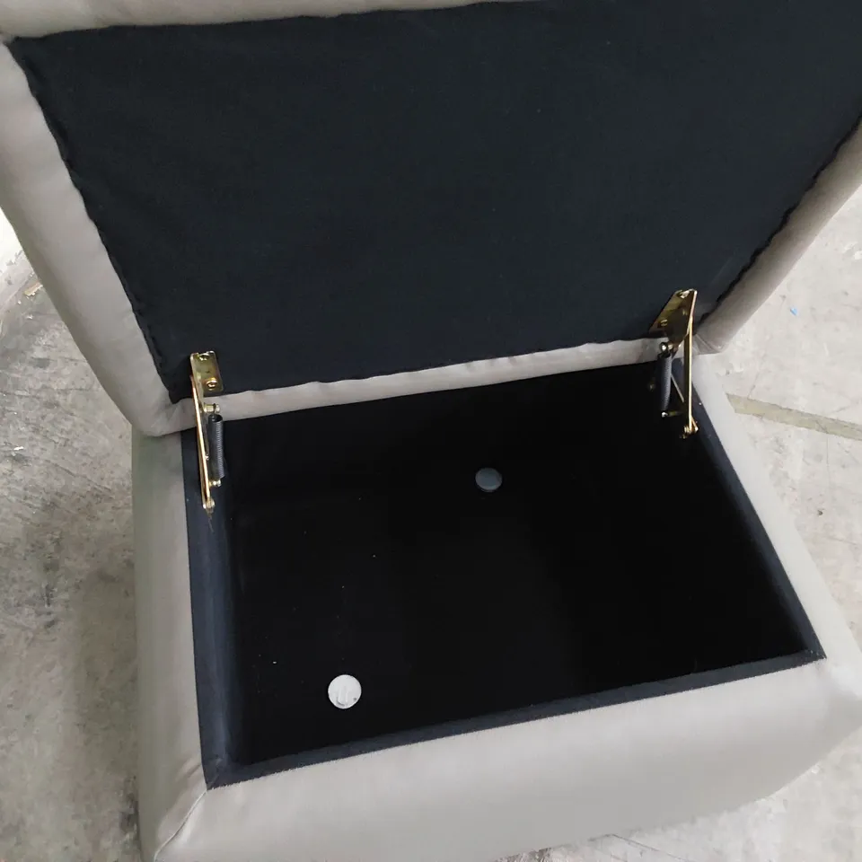 DESIGNER STORAGE FOOTSTOOL GREY LEATHER 