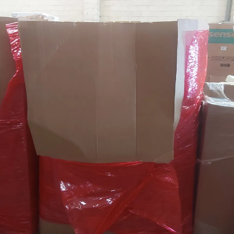 PALLET CONTAINING A VERY LARGE QUANTITY OF ASSORTED ITEMS INCLUDING: MATTRESS, FOLDABLE COMPUTER DESK, KARCHER STEAM CLEANER ECT