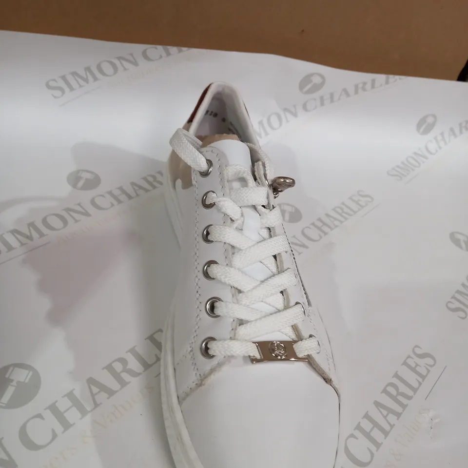 RIEKER SIDE ZIP WHITE TRAINERS SIZE 6.5