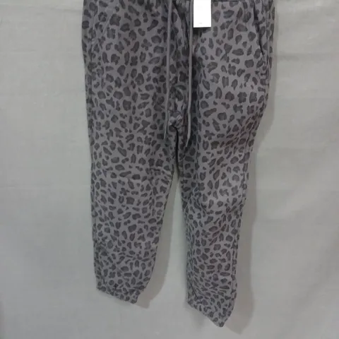 UK 6 ABERCROMBIE & FITCH LEOPARD PRINT JOGGERS – XS