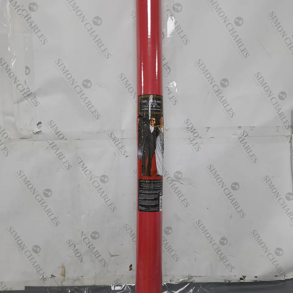 AMSCAN 12.19M X 91.4CM RED AISLE RUNNER 