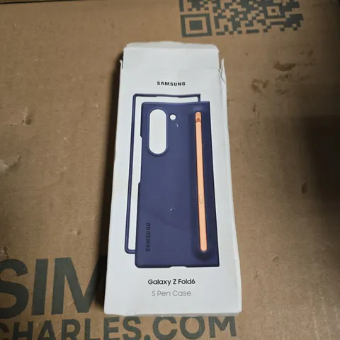 BOX OF APPROXIMATELY 50 ASSORTED PHONE CASES INCLUDING SAMSUNG GALAXY Z FOLD6 AND SAMSUNG LEATHER COVER 