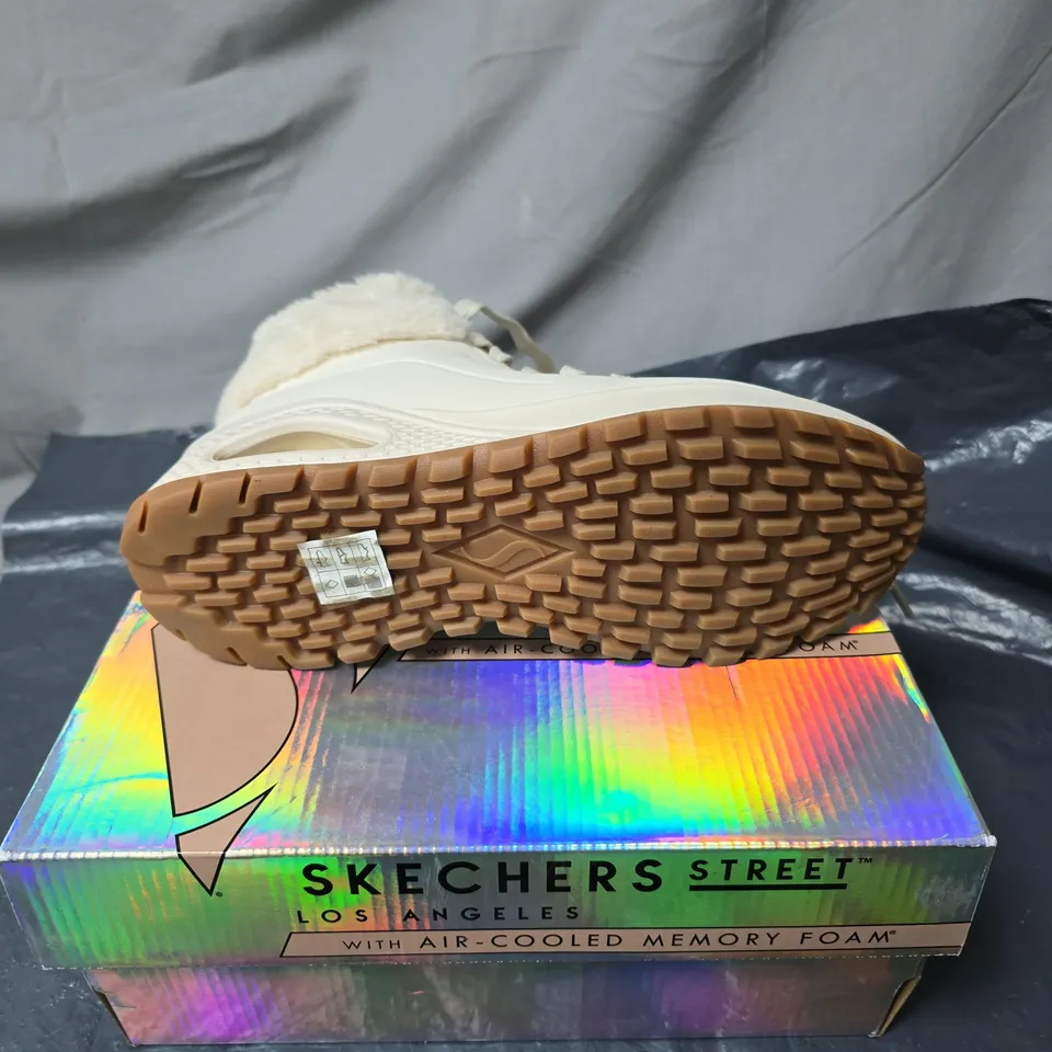 SKECHERS STREET LOS ANGELES FUR-LINED BOOTS – BEIGE (WOMEN’S) 5 