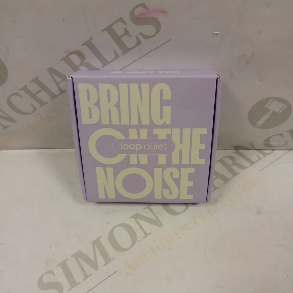 SEALED LOOP QUIET NOISE REDUCTION EARPLUGS - MAGIC MINT 