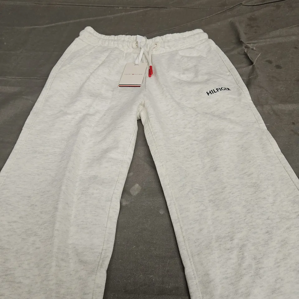 TOMMY HILIGER LIGHT GREY TRACK PANTS - KIDS SIZE 8