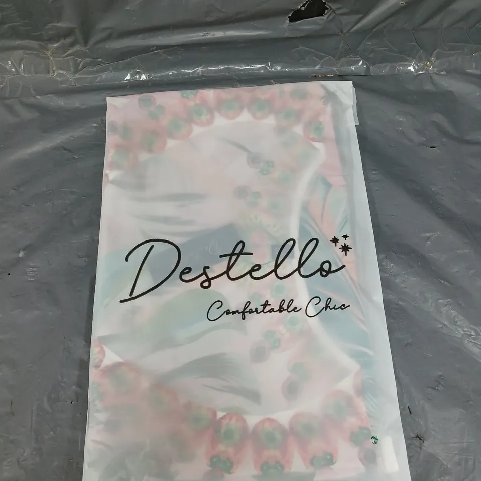 50 BRAND NEW DESTELLA PINK KAFTAN ONE SIZE 