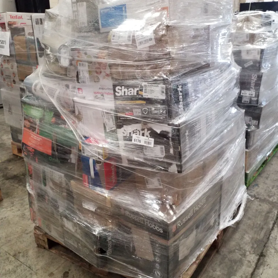 PALLET OF APPROXIMATELY 50 UNPROCESSED RAW RETURN HOUSEHOLD AND ELECTRICAL GOODS TO INCLUDE;