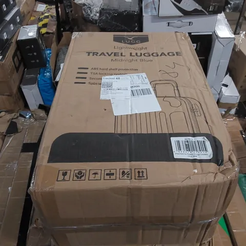 BOXED LUGG LIGHTWEIGHT TRAVEL SUITCASE 