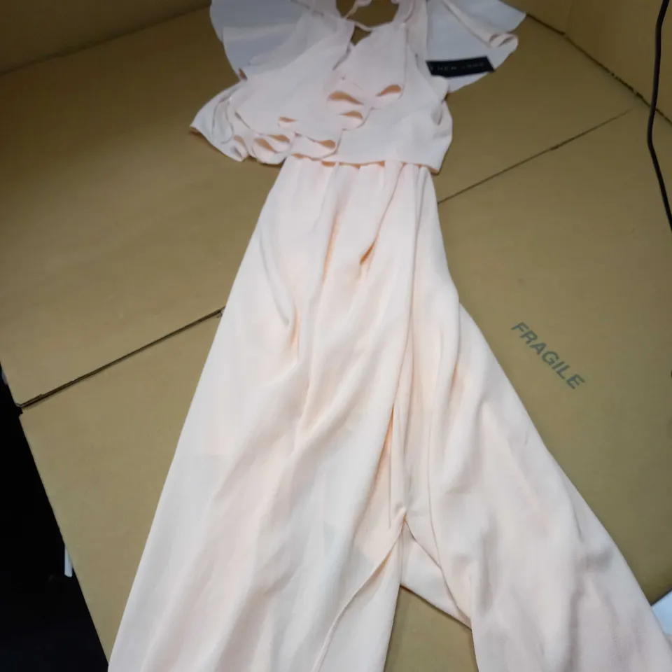 NEWLOOK PEACH TEXTURED SPLIT MAXI FUMMER DRESS - SIZE 8
