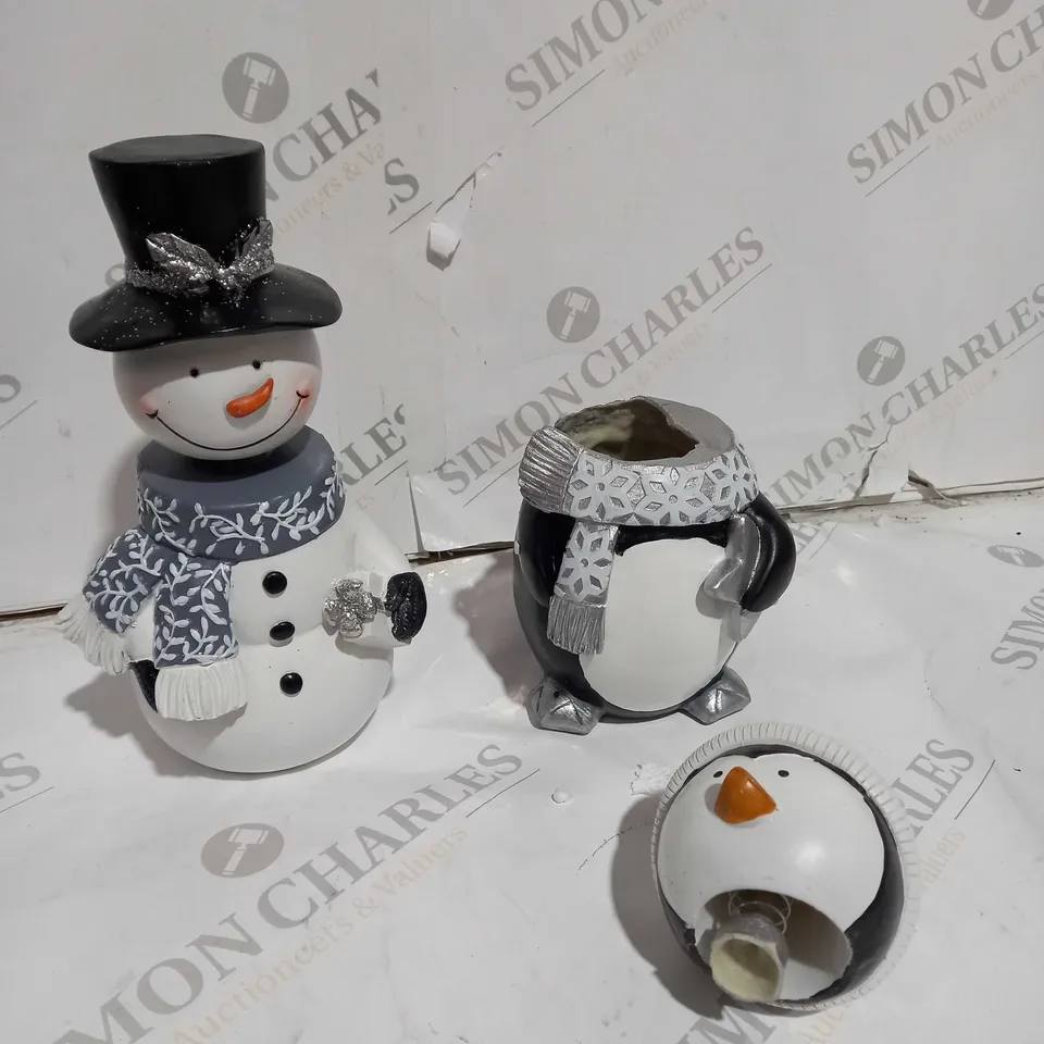 SANTA EXPRESS SET OF 2 CHRISTMAS CHARACTER BOBBLE HEADS