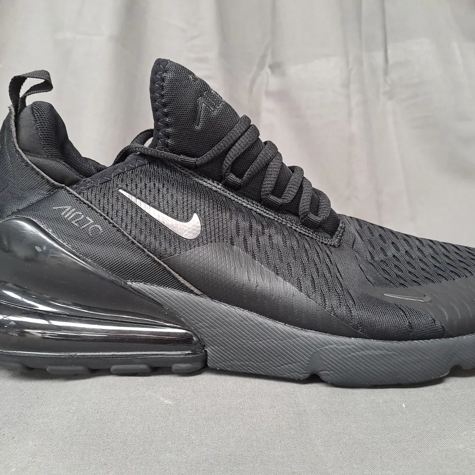 PAIR OF NIKE AIR 270 SHOES IN BLACK UK SIZE 10